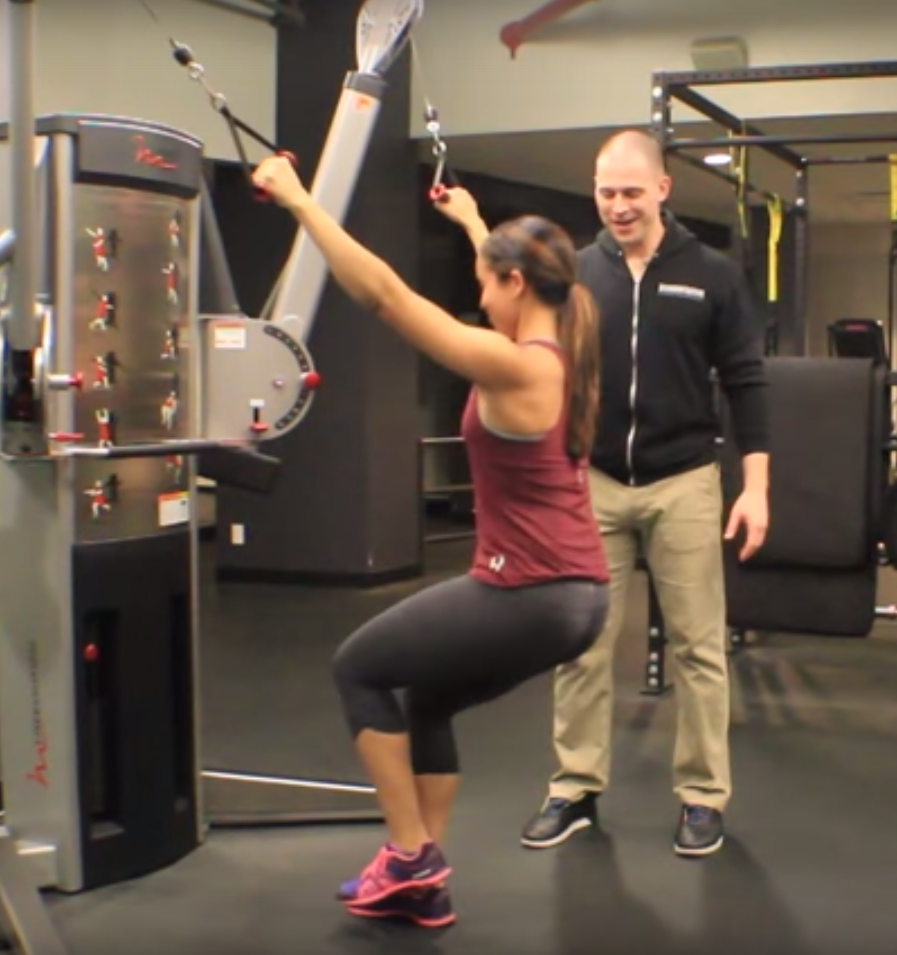 single-leg-squat-to-bilateral-cable-pull-down